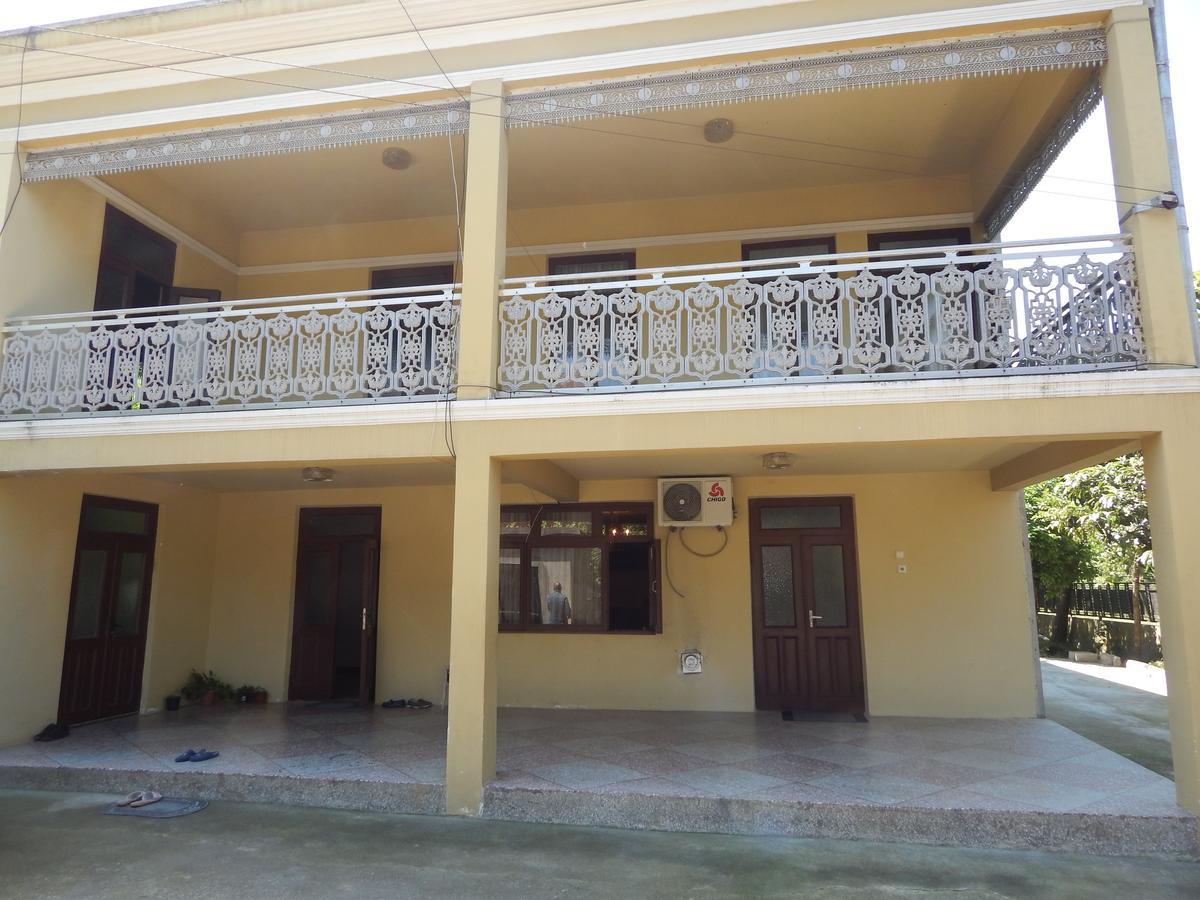 Guest House On Angisa Batumi Ngoại thất bức ảnh